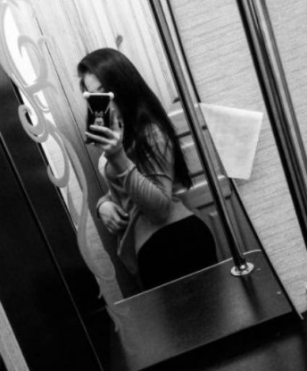 Живу в Москве и готова подарить тебе незабываемые моменты нашей встречи. Мои услуги включают классический секс, оральные ласки и многое другое. Я знаю, как расслабить тебя и удовлетворить все твои желания. У меня прекрасные отзывы, так что можешь быть уверен, что время проведенное со мной будет незабываемым. В моих фото ты увидишь мою красоту и сексуальность. Жду встречи с тобой для нашего незабываемого приключения. 💋 Зинаида